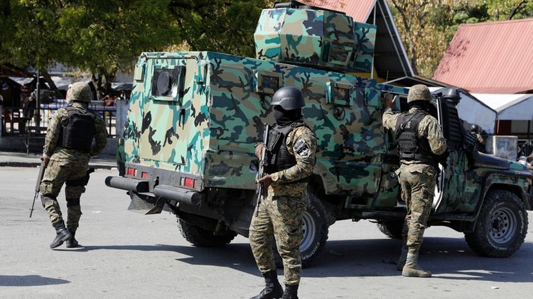 Members of the General Security Unit of the National Palace,...