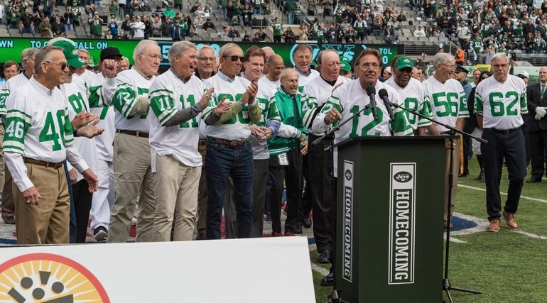 Jets to honor Super Bowl III champions at halftime of October game vs.  Colts - Newsday