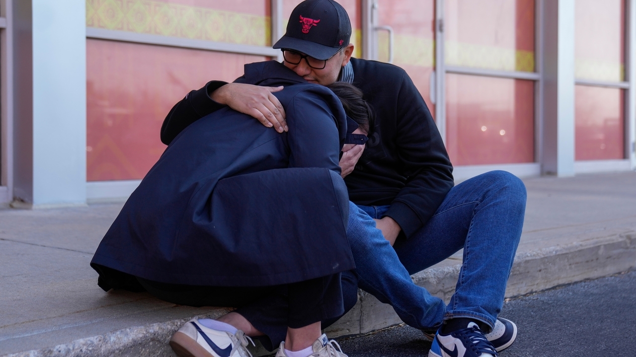 Chicago day care worker detained by immigration agents at drop-off time ...