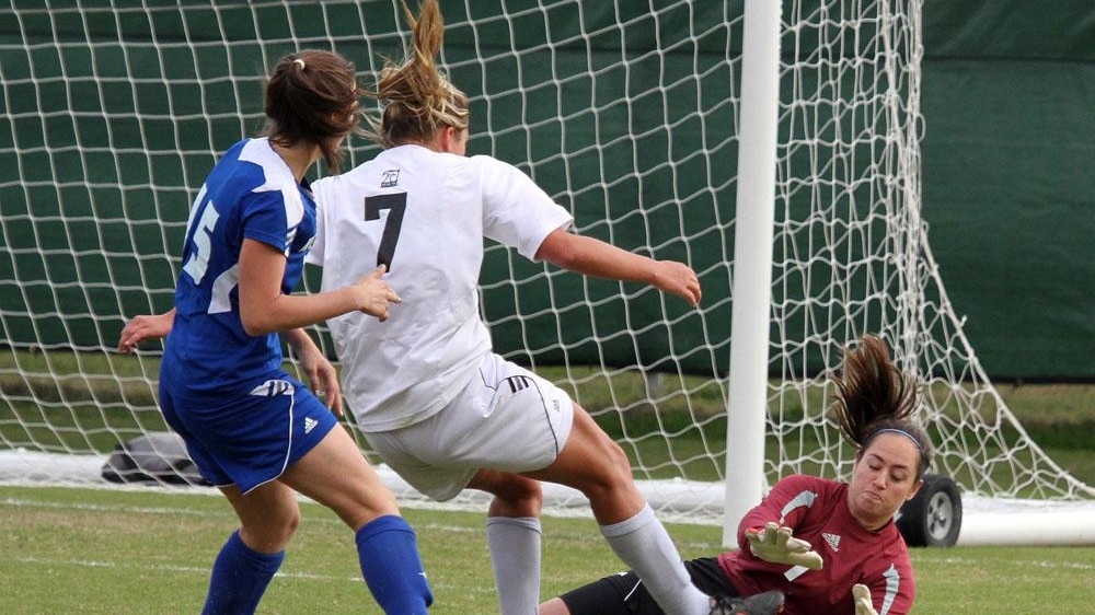 Hofstra women's soccer team loses to Boston College in first round of