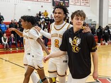 Feaster lifts Bridgehampton into state boys basketball semifinals