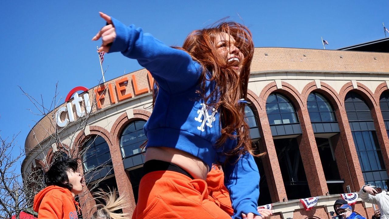 Queens Crew dance team brings a new type of hype to Mets games at Citi ...