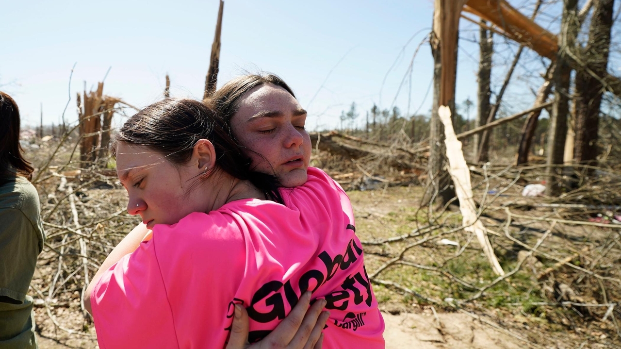 At least 39 dead after tornadoes, wildfires and dust storms wreak havoc ...