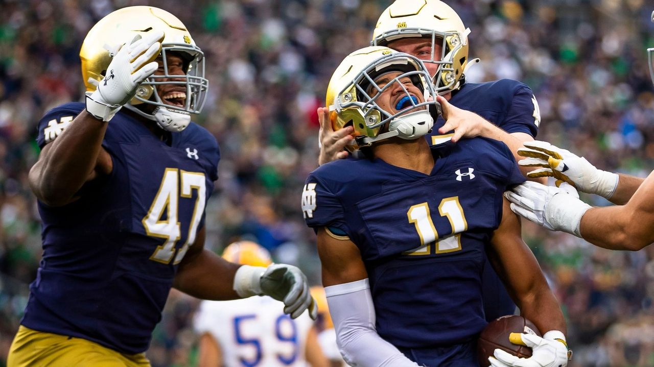 Notre Dame and NBC agree to new deal for Fighting Irish football that