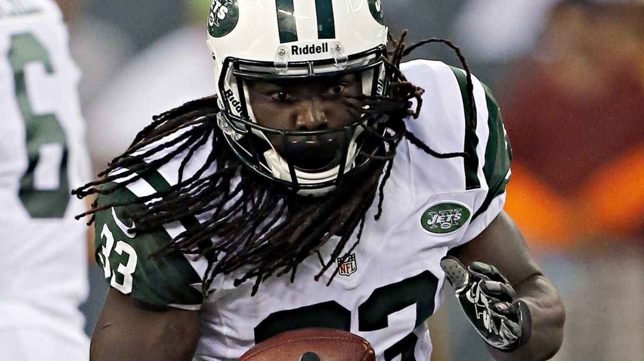 Jets reportedly cut LB Quinton Coples after incident on team flight 