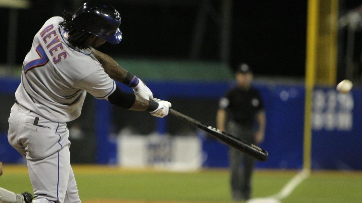 Reyes' injury shows no improvement - Newsday