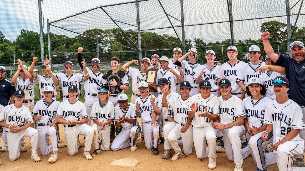 Suffolk II baseball final: Huntington vs. Bay Shore - Newsday