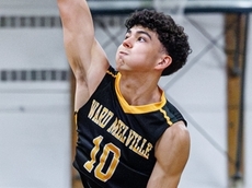 Giordano, Mischler lift Ward Melville boys volleyball past Pat-Med