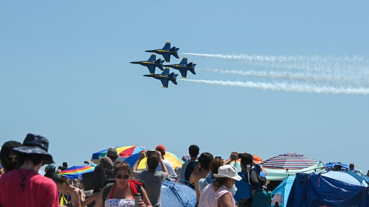 Bethpage Air Show dazzles capacity Jones Beach crowds in perfect