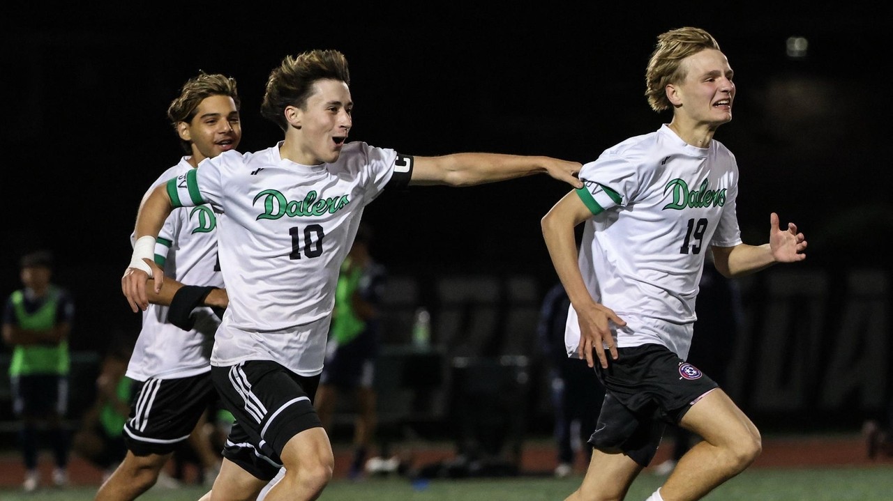 Farmingdale's Adam Vitulano overcomes grief to send Dalers to Nassau AAA final