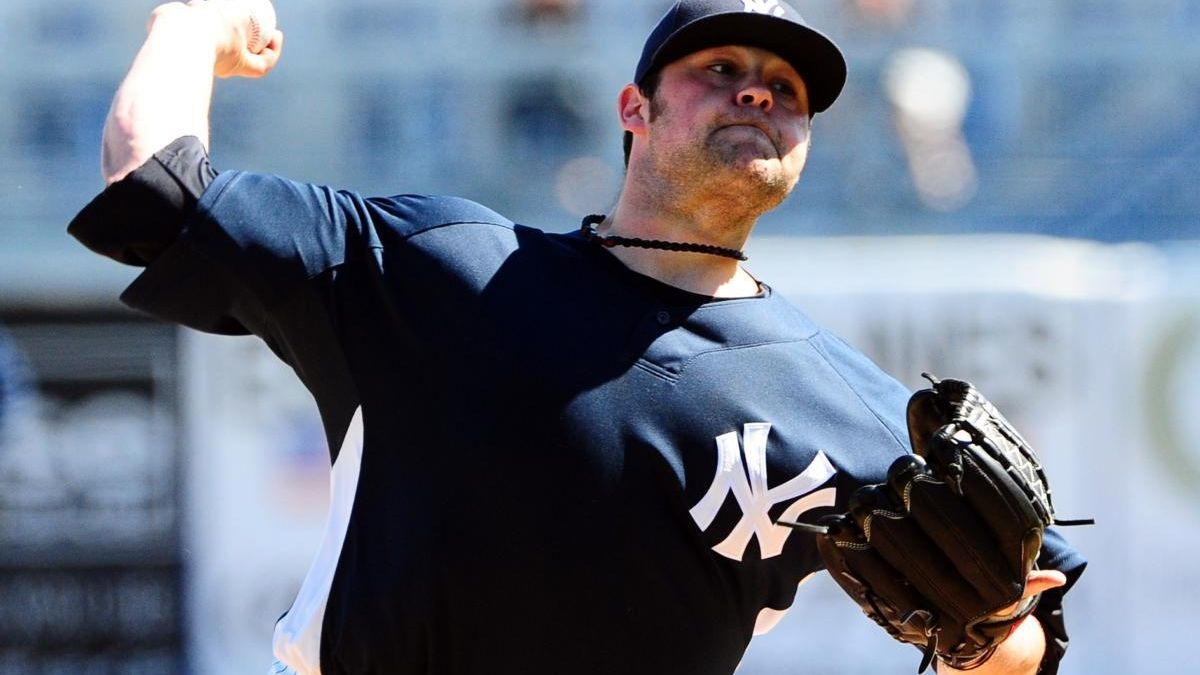 Why the Yankees should make Joba Chamberlain back into a starter