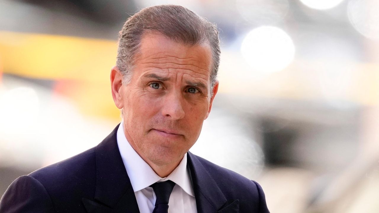 Hunter Biden's Daughter Naomi Testifies About Father In Federal Gun ...