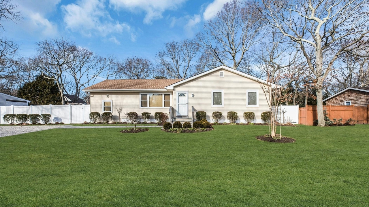 Hamptons houses under $1 million hard to find unless buyers willing to compromise