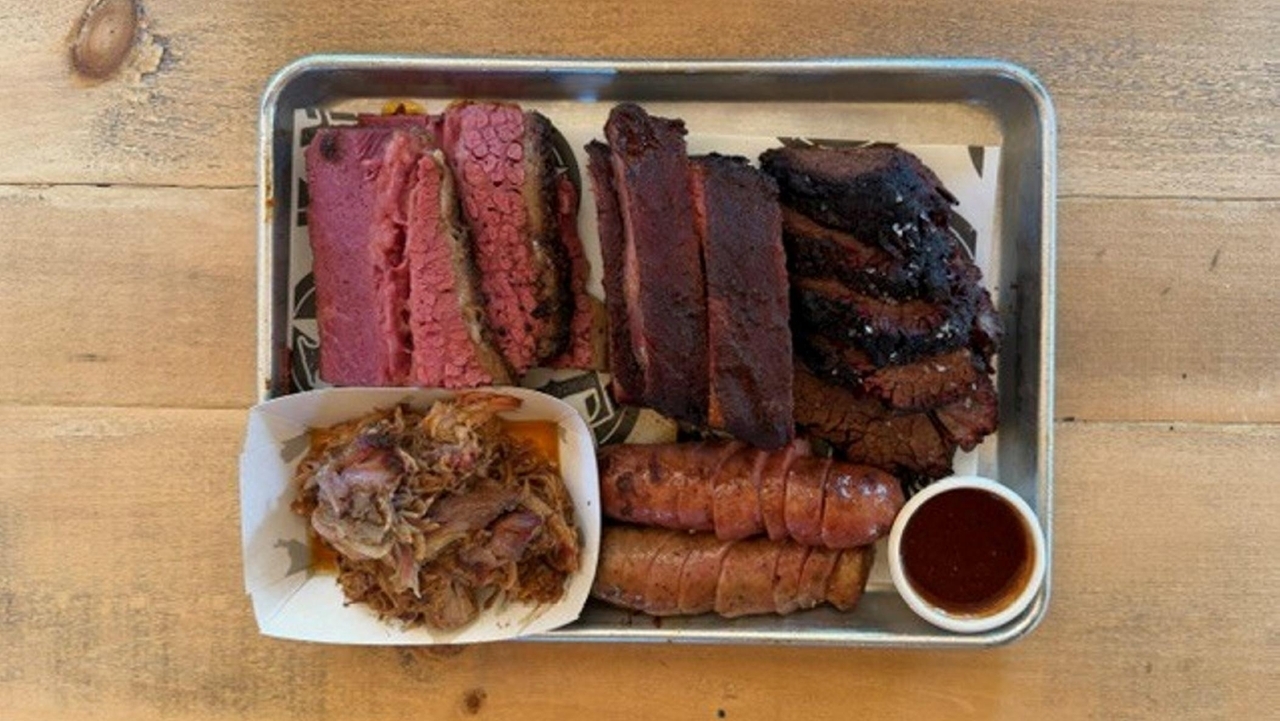 Tucker's Taproom & Smokehouse BBQ shines in Mattituck