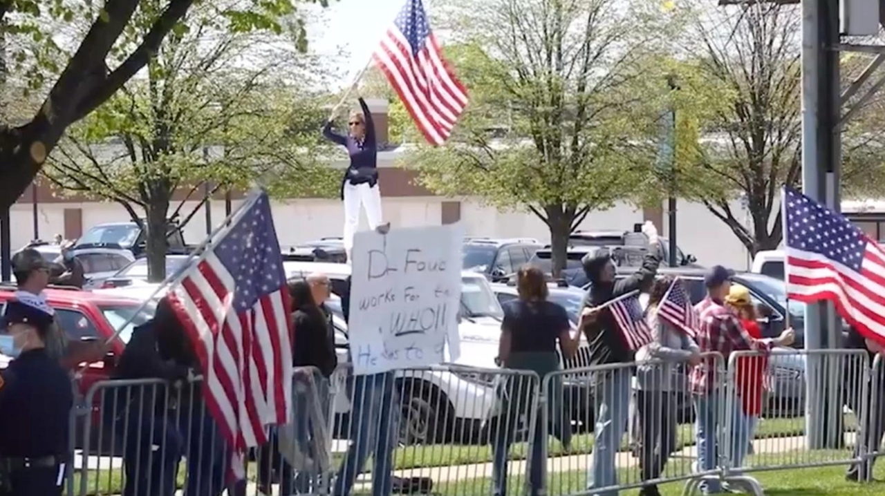 Protest in Commack drawing criticism - Newsday