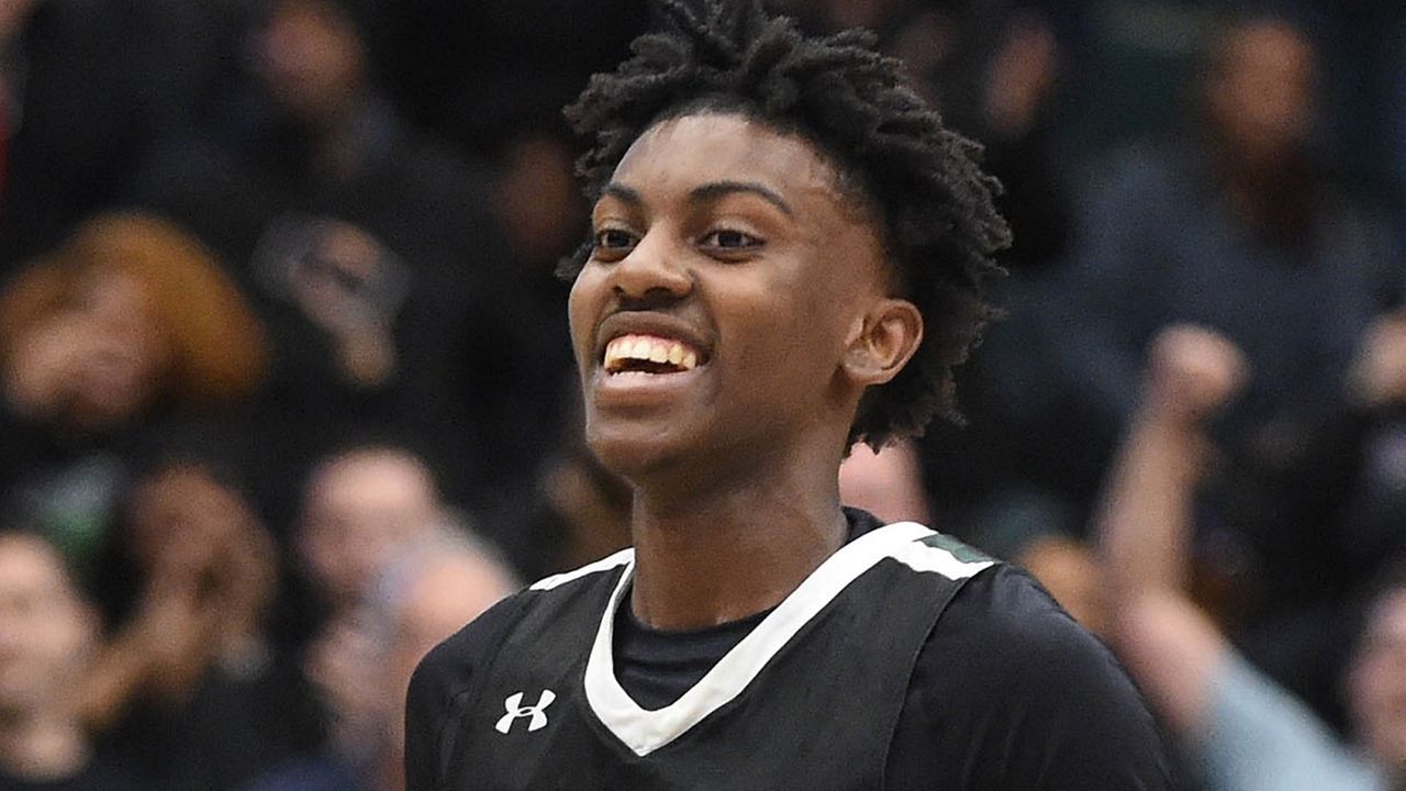 Moore leads Spartans' big fourth quarter as Elmont wins Nassau 'AA