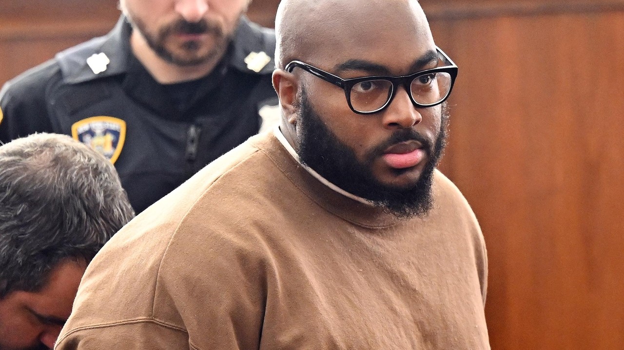 Alleged gang members Oumar Barry, Joel Badger go on trial in fatal shooting of Bronx elementary school teacher Kimberly Midgette
