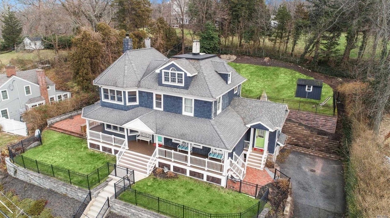 Which part of 939,000 Northport house was built in 1904? Newsday