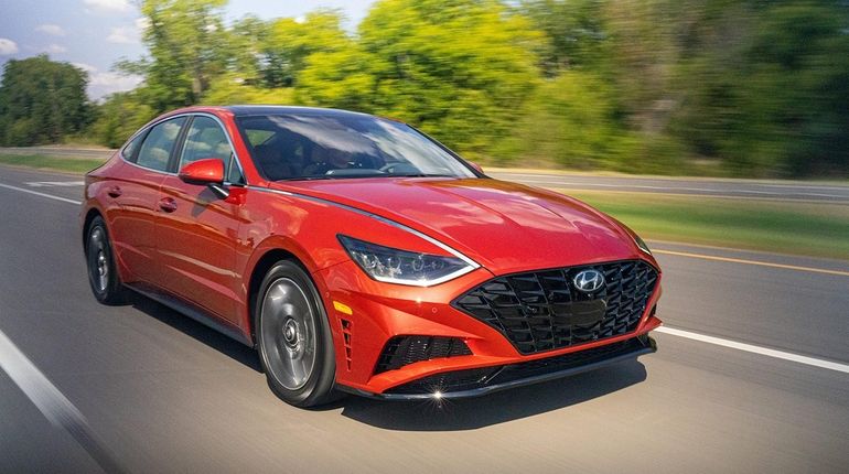 The 2020 Hyundai Sonata has a sleek and bold new...