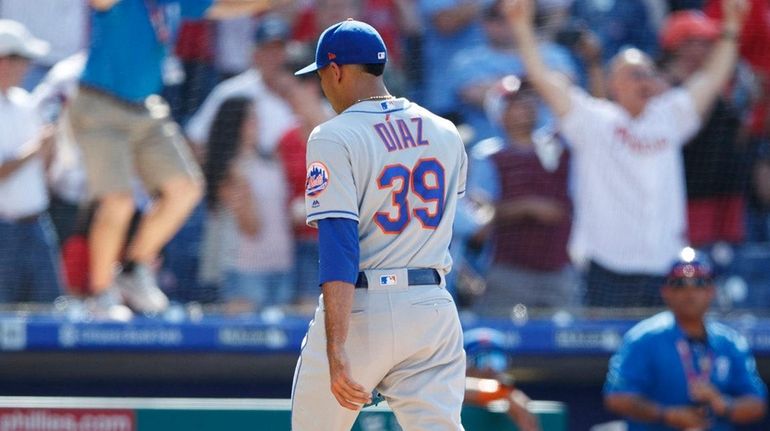 NY Mets get walk-off win over Phillies, Edwin Diaz blows another save