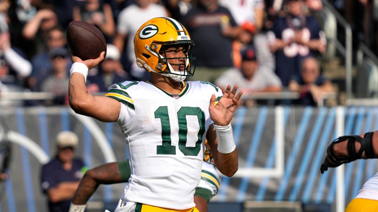 Opening win 'definitely just a building block' for Packers QB