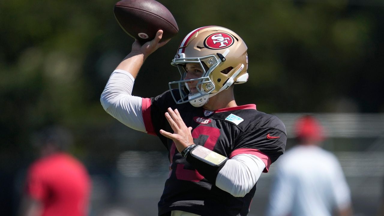 49ers' Brock Purdy reveals one thing Jimmy Garoppolo didn't teach him