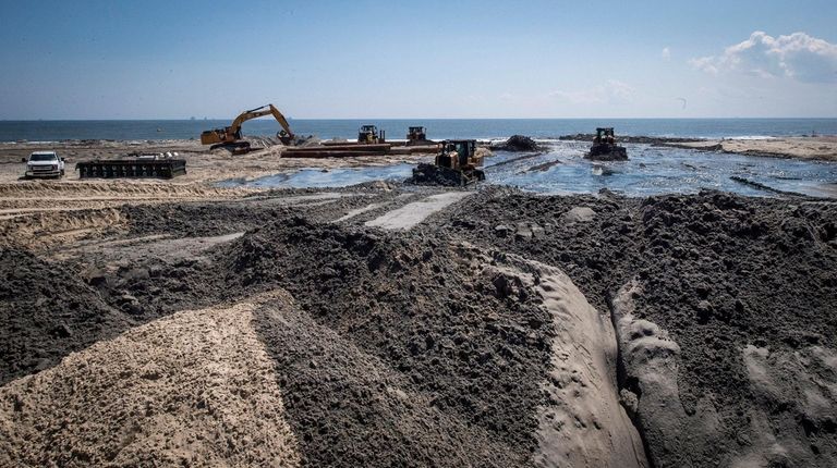 Is the world running out of sand? The truth behind stolen beaches and  dredged islands, Coastlines