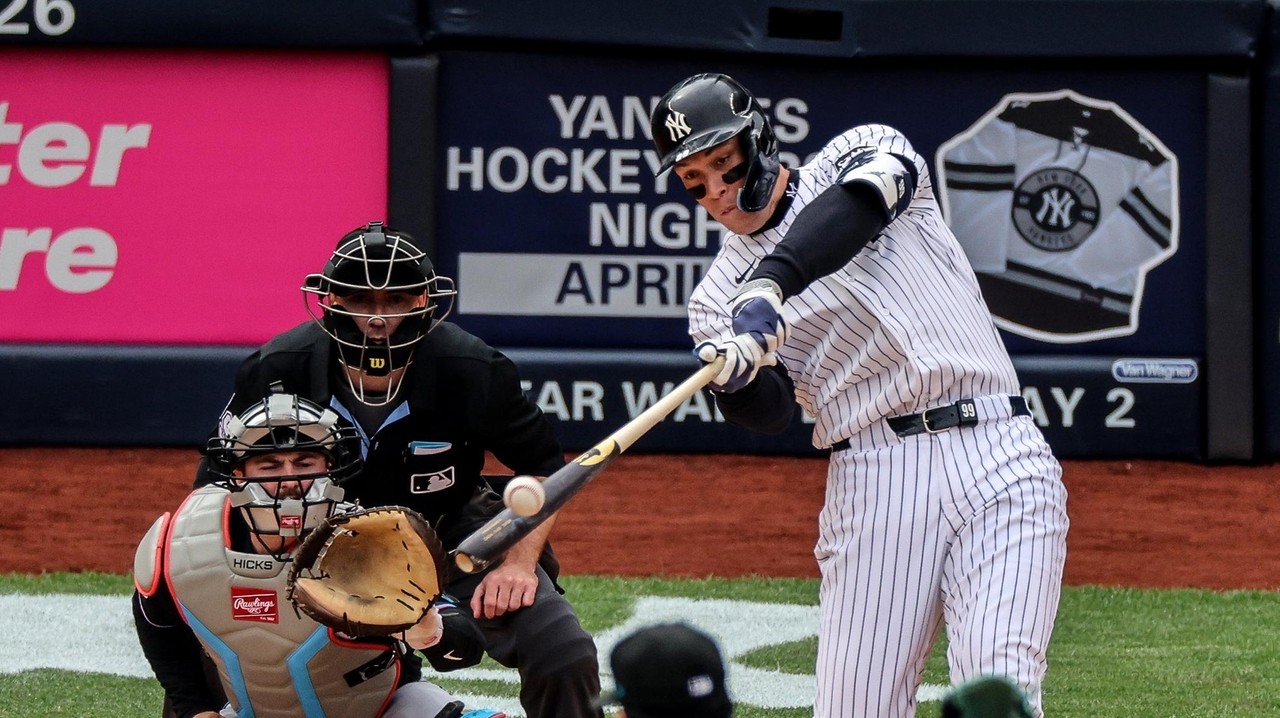 Yankees home opener blog: News and notes from the 8-2 win over Miami ...