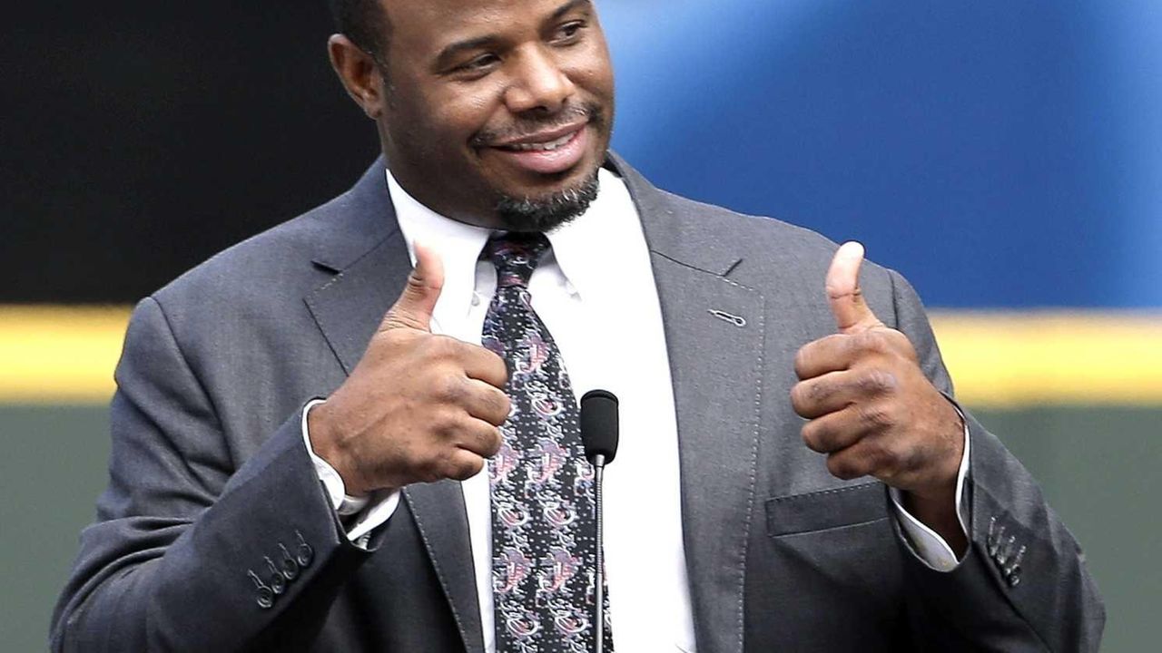 File:Ken Griffey Jr. answers a question during the HOF news