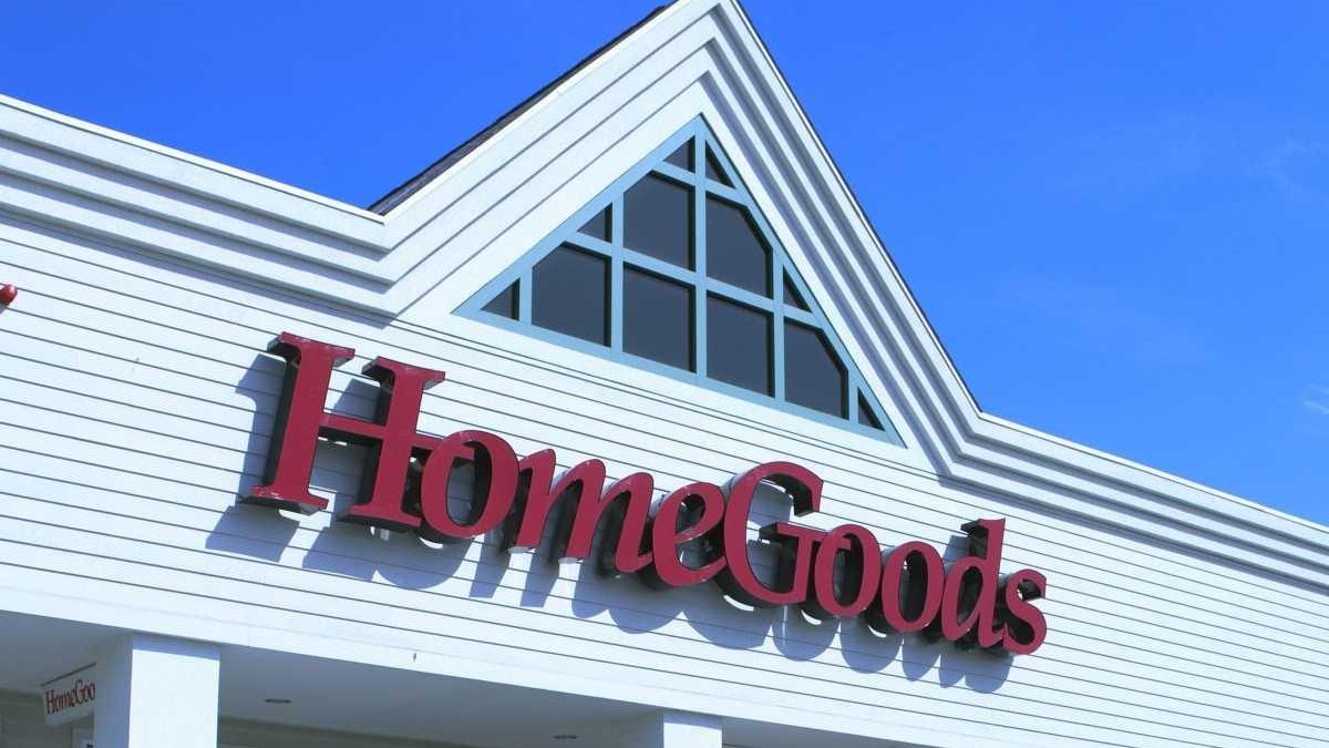 HomeGoods opens 21,000-square-foot location in Melville - Newsday