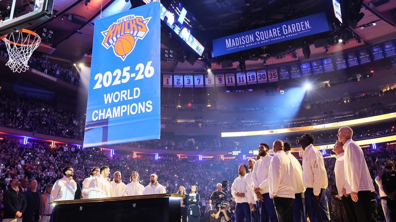 Steve Popper: MSG fans buzzing with return of NBA champion Knicks
