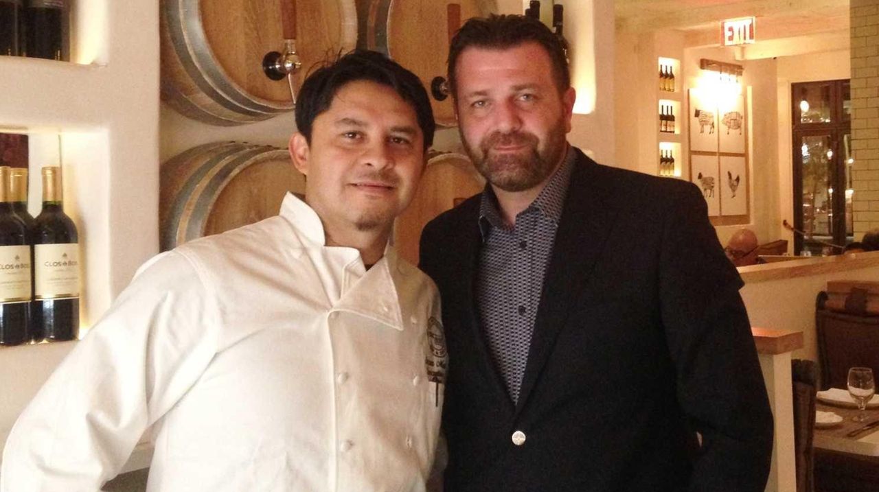 Steak house The Butcher’s Bar & Grill opens in Williston Park Newsday