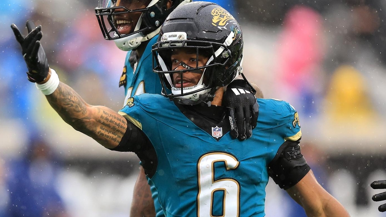 Giants agree to deals with Greg Newsome and former Raven Patrick Ricard