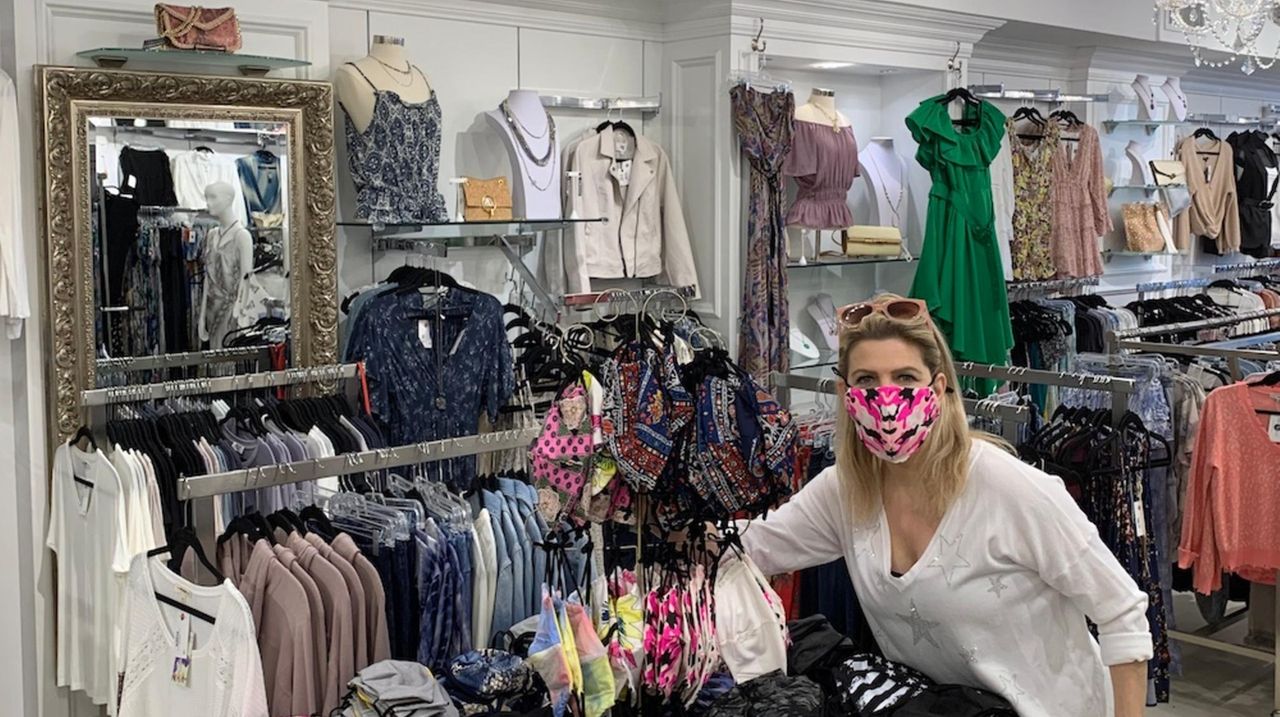 Commack boutique sees insane response to colorful face masks