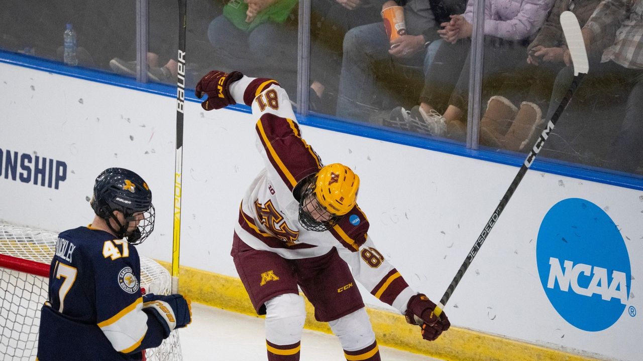Gophers gear up for Frozen 4, with title drought at 20 years Newsday