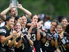 Half Hollow Hills flag football to play for state championship on Sunday morning