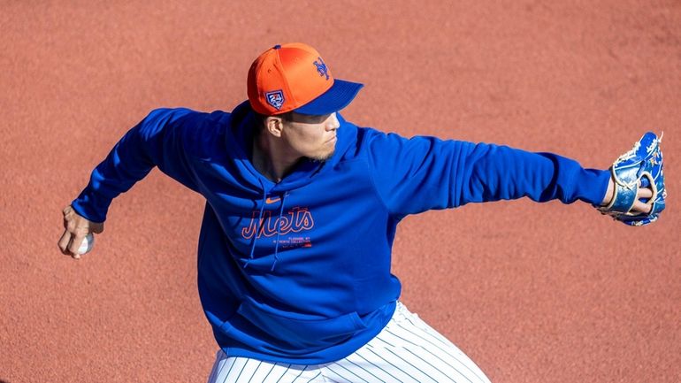 New York Mets pitcher Kodai Senga during a spring training...