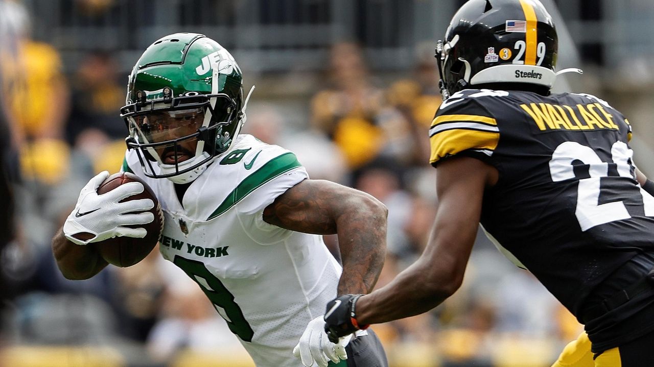 Jets WR Elijah Moore: 'Never a Loss, Always a Lesson'