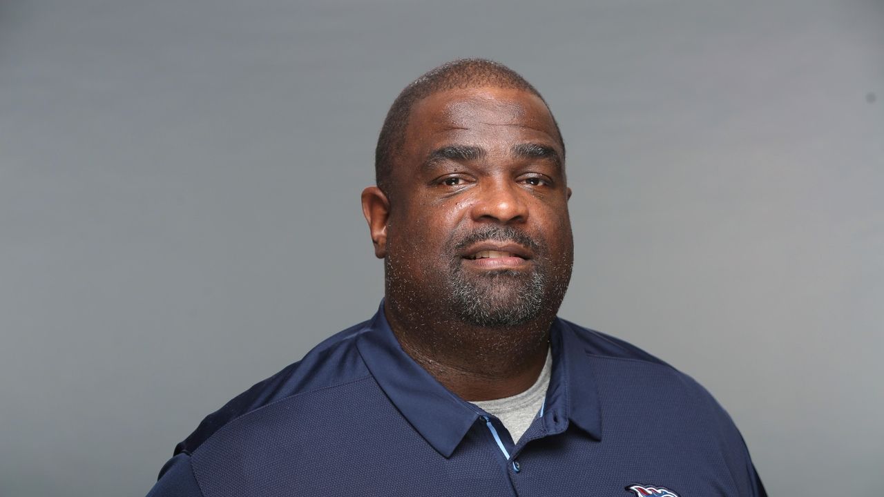 Layman: Carthon settling in as Titans' GM