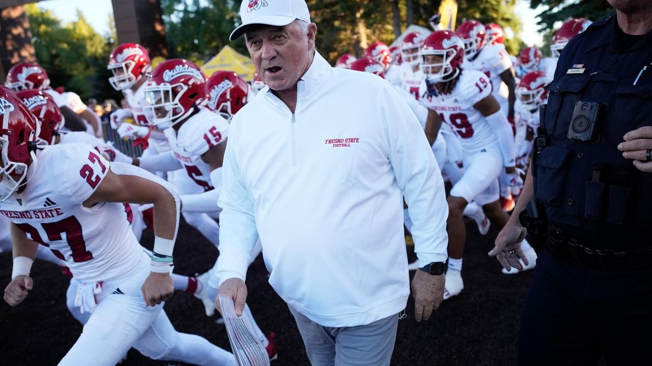 Fresno State heading to familiar turf to face New Mexico State in the New Mexico Bowl