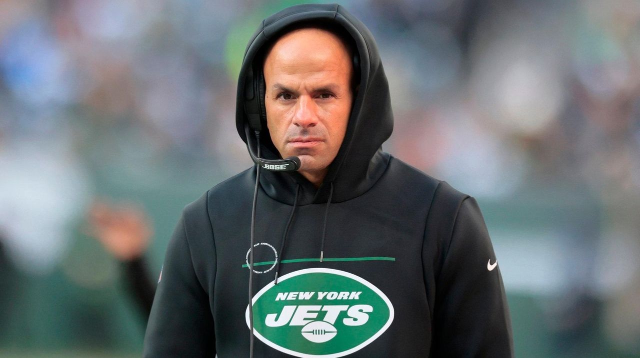 Robert Saleh, Jets sacked by COVID ahead of Jaguars game