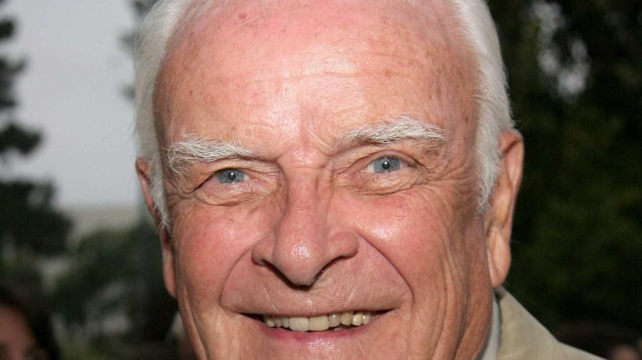John Ingle - Edward Quartermaine of 'General Hospital' - dies - Newsday