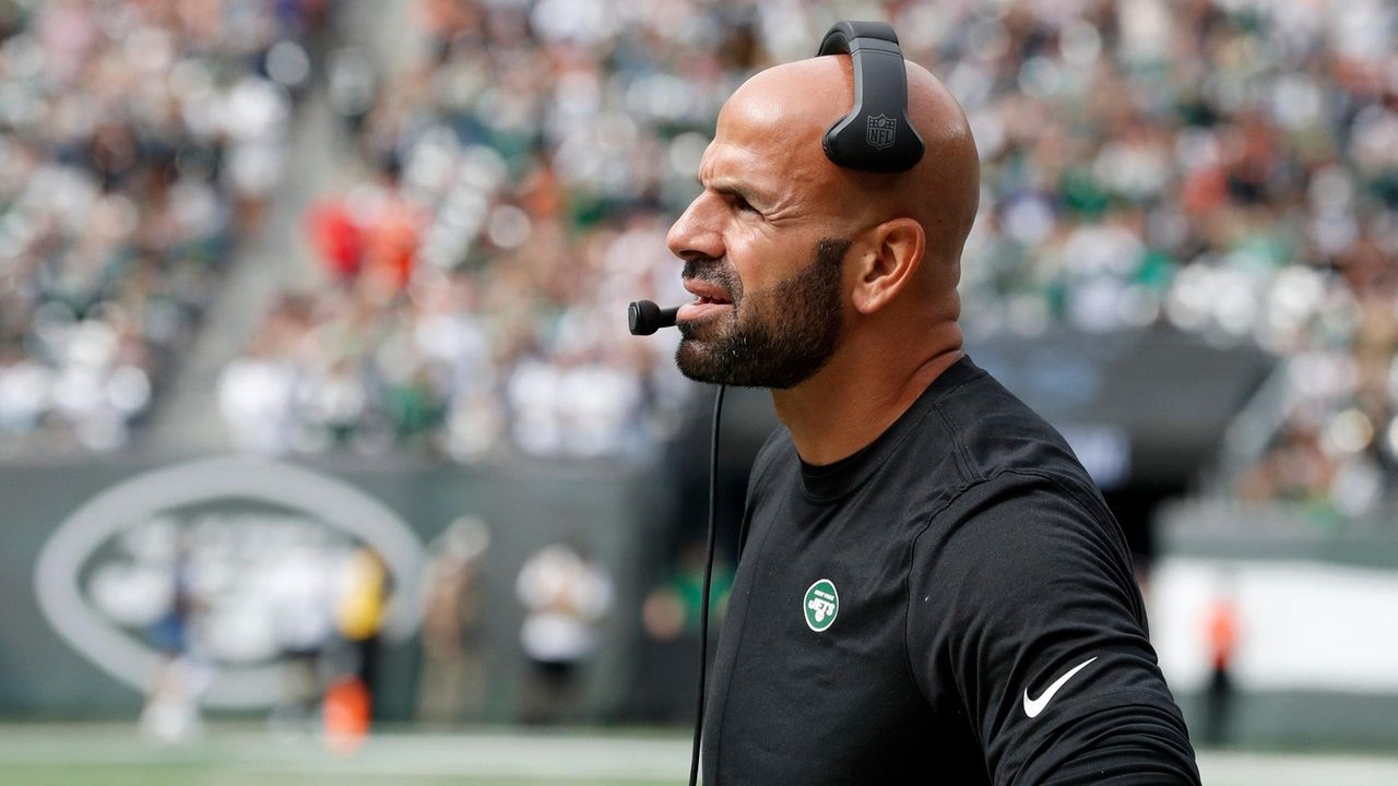 Robert Saleh prepared for 'bold' task with Jets cornerbacks