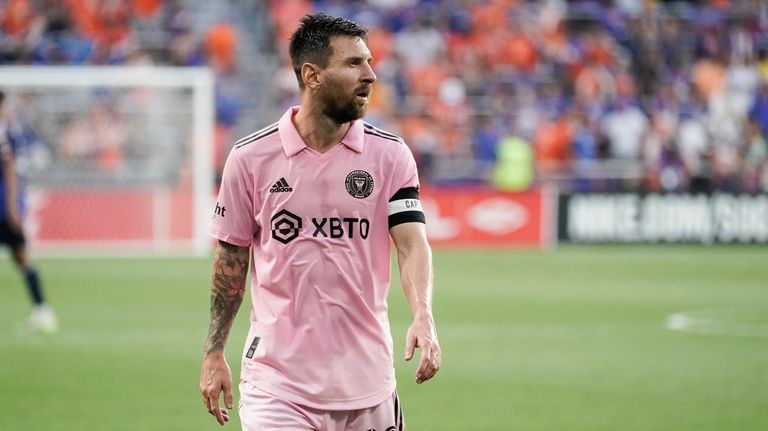 Messi gets 2 assists as Miami beats Cincinnati and reaches US Open Cup  final vs Houston - The San Diego Union-Tribune