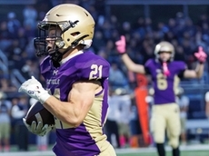 Say it again! Connor Batterberry's big game runs Sayville's win streak to 17 with victory over Bayport-Blue Point