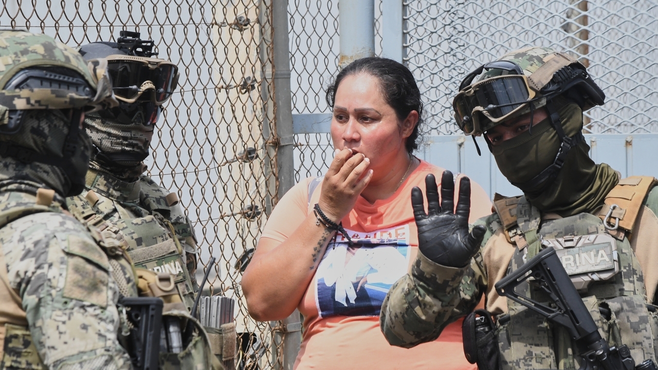 Prison riot in Mexico's violence-plagued Sinaloa state kills 10 and ...