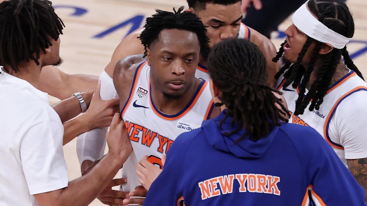 Barbara Barker: OG Anunoby's tip-in to win Game 4 of NBA Finals ranks among most iconic shots in Knicks history