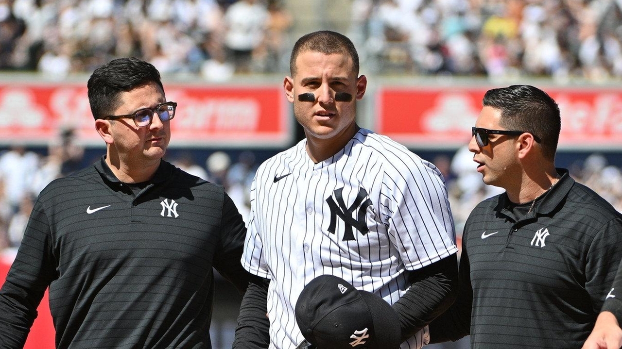 Stiff neck keeps Anthony Rizzo out of starting lineup for Yankees ...
