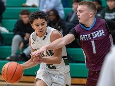 Tristan Mitchell's 20 points, defense lift Valley Stream North boys win