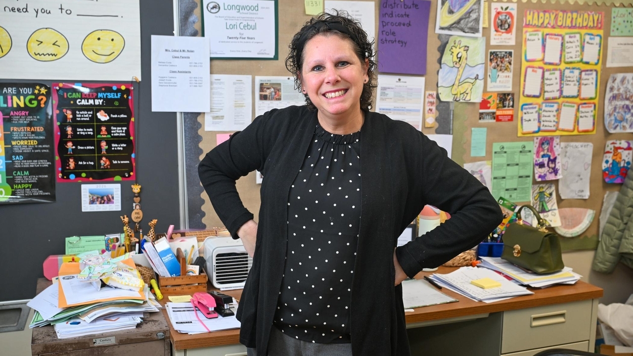 Coram Elementary teacher shows up for students in and out of the classroom